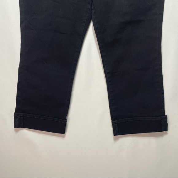 Rock & Rebublic Kendall Mid Rise Capri in Black NWT Women's Size 12 - Picture 14 of 14